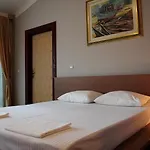 Отель Ivankovic