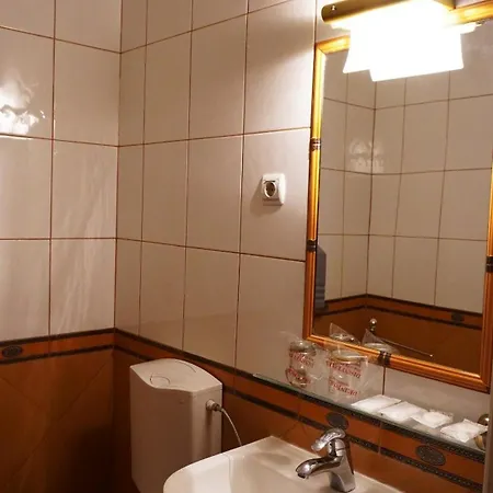 Ivankovic Hotel Buna