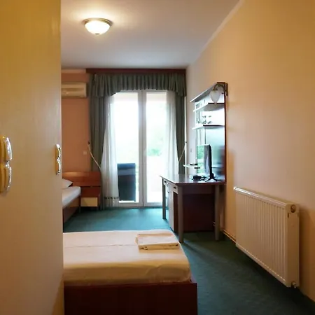 Hotel Ivankovic 3*