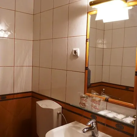 Ivankovic Hotel Buna