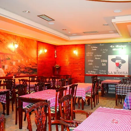 Ivankovic Hotel 3*